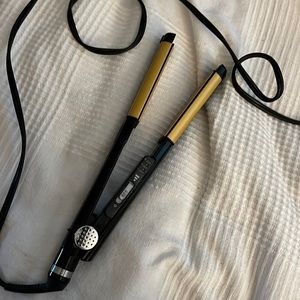 BabylissPro Straightener